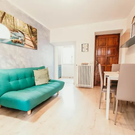 Al Borgo - Lakeside Leisure & Business Apartment *