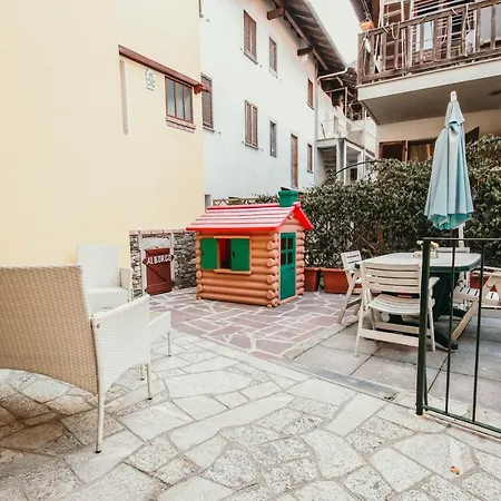 Al Borgo - Lakeside Leisure & Business Apartman *